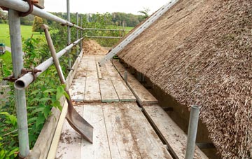advantages of Shirrell Heath thatch roofing